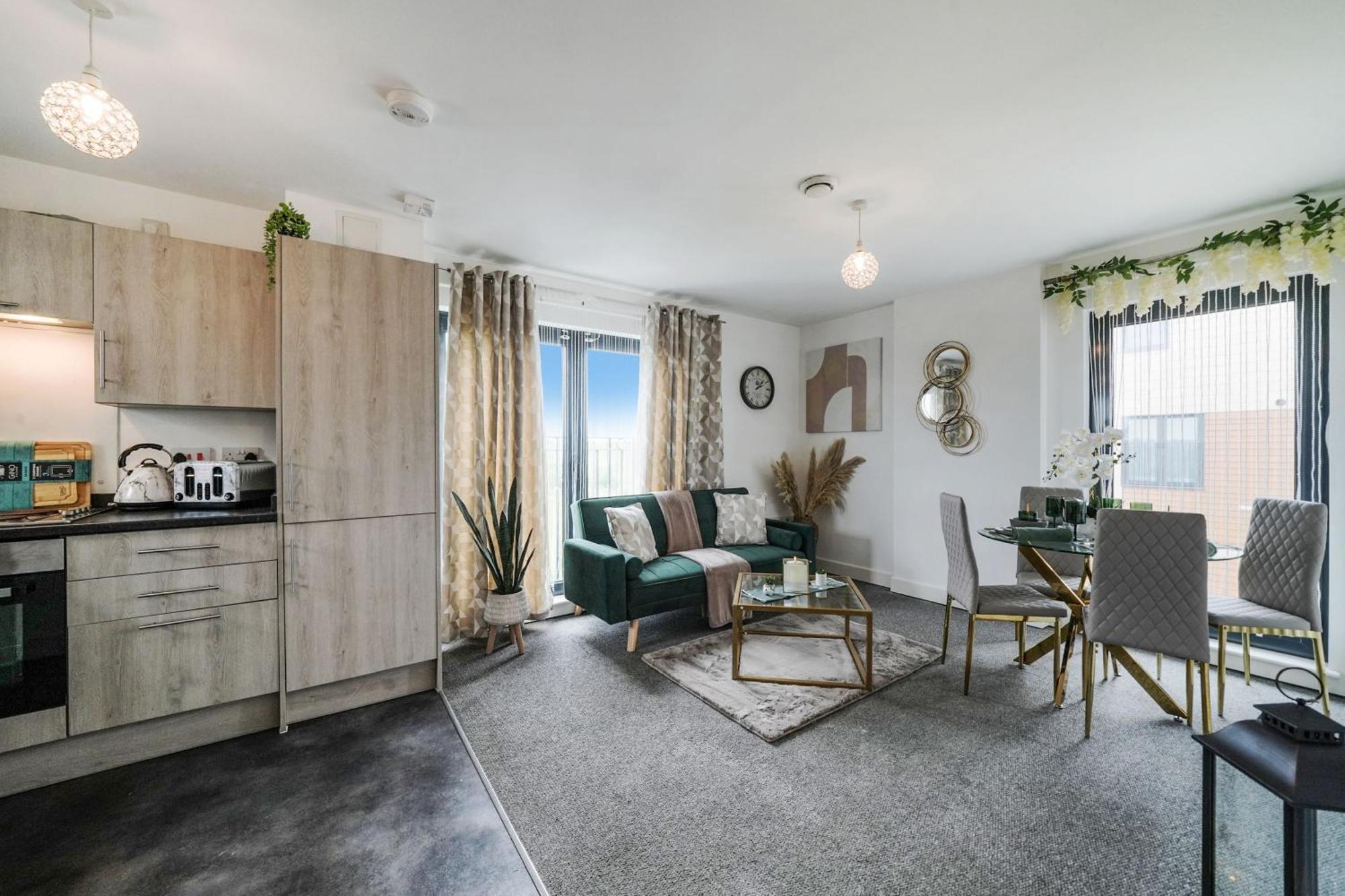Livestay-New Private Apartment Building Minutes From Heathrow Слау Экстерьер фото